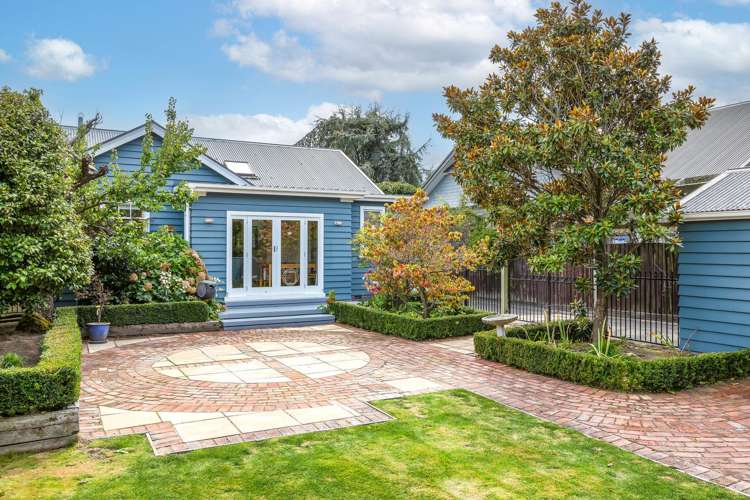 84 St Martins Road St Martins_16