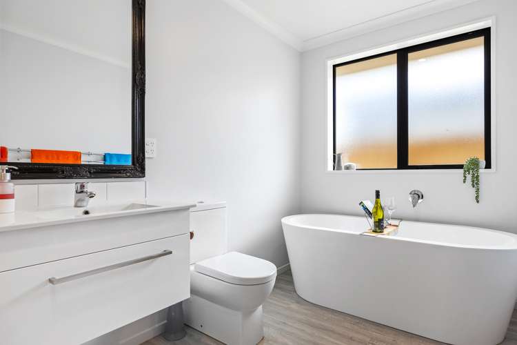 3 Marangai Drive Pegasus_10