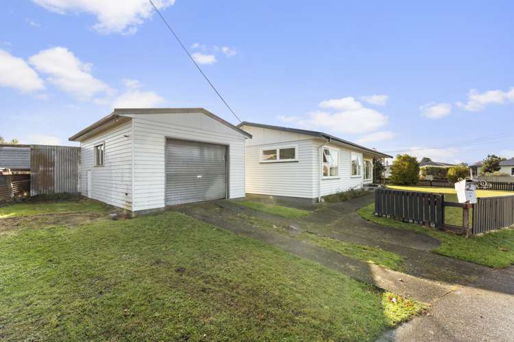 2 Cobham Way Feilding_11