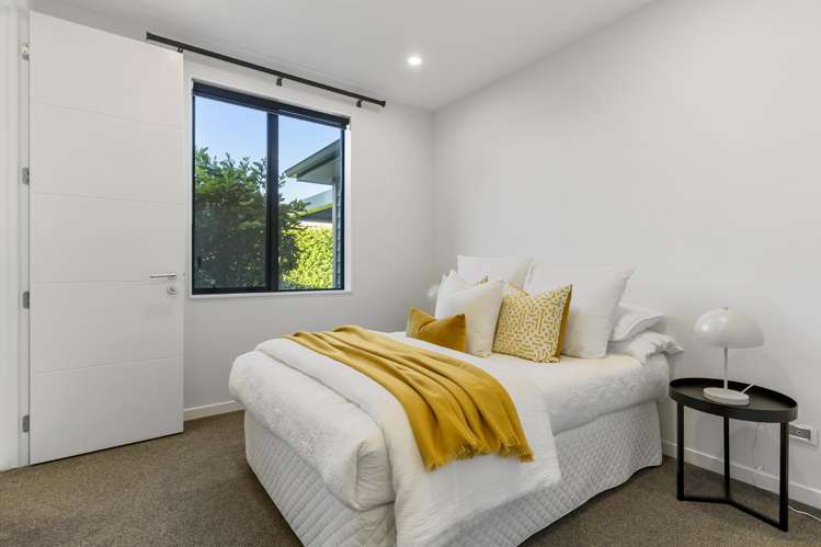 13 Seaview Road Castor Bay_17