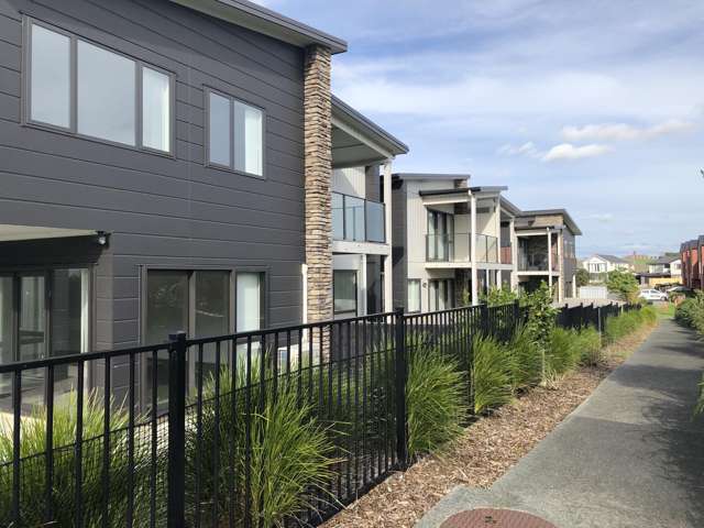 60C Hayfield Way Karaka_1