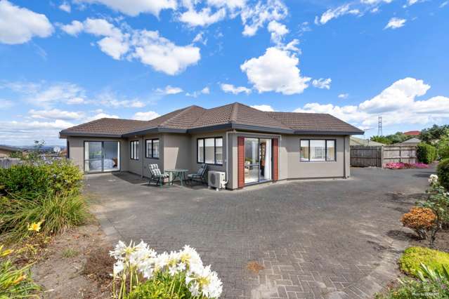 16 Norm Pellow Drive Manurewa_2