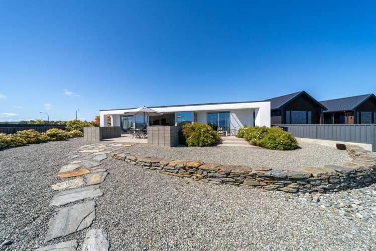 68 South Arm Drive Te Anau_43