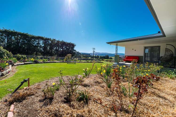 467 Waihaorunga Back Road Waimate_29