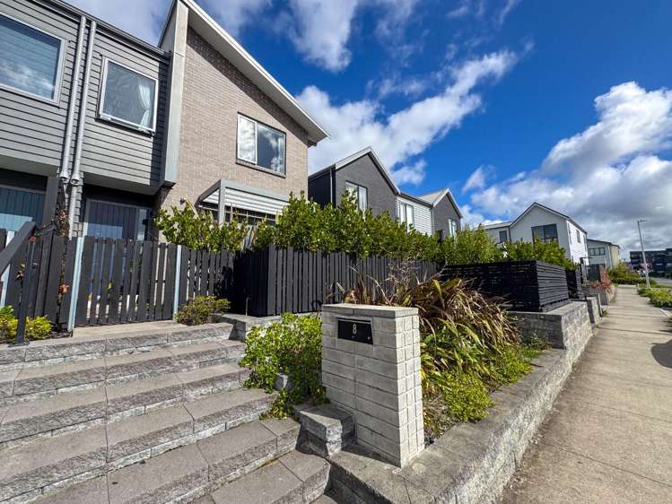 8 Tarakoi Road_0