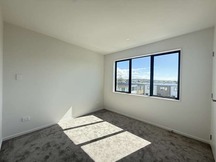 3/33 Garadice Road Rothesay Bay_11