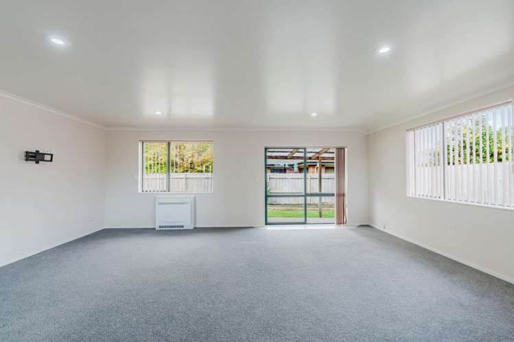 9 Kirk Close Rototuna_5