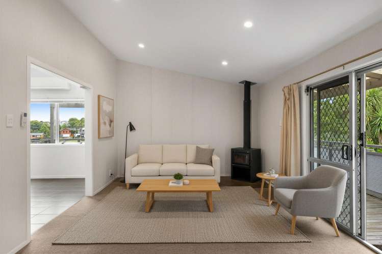 21B Brian Crescent Stanmore Bay_4