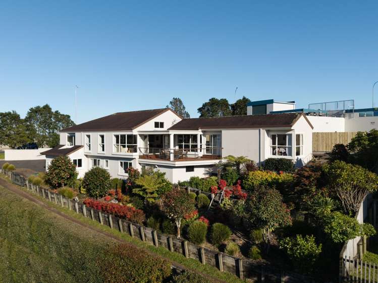 495 East Coast Road Murrays Bay_1