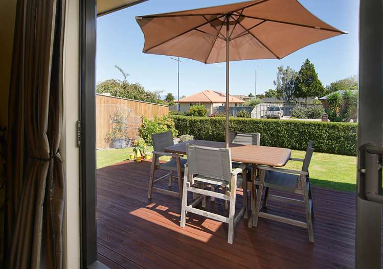 30 Cambelldon Crescent Stoke_8