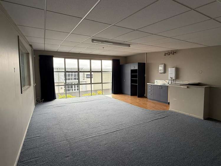 8/43 The Boulevard Te Rapa_6