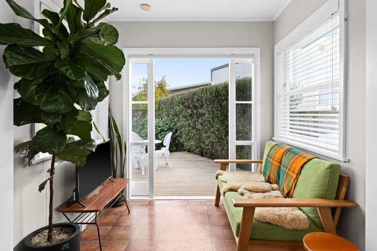 2A McKenzie Avenue_4