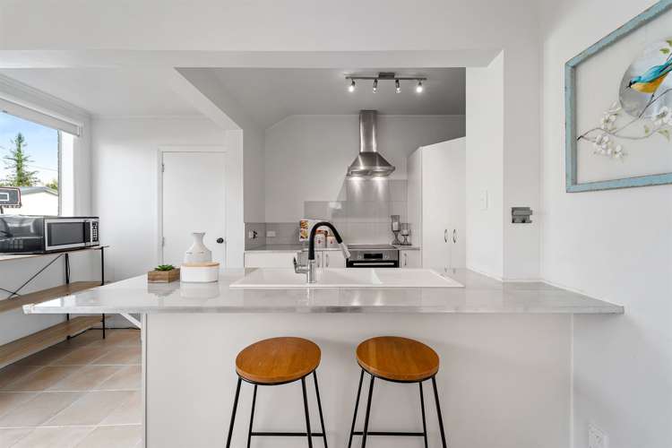 60a Waimumu Road Massey_6