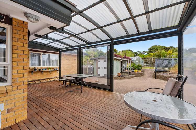 20 Cloverfields Drive Waimauku_21