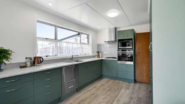 54 Murray Avenue Hawera_2