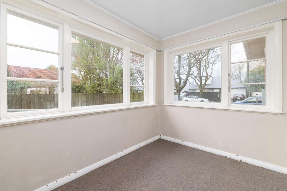21 Dobson Street_2