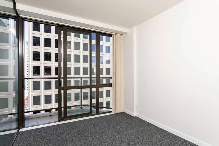 14D/76 Albert Street City Centre_10
