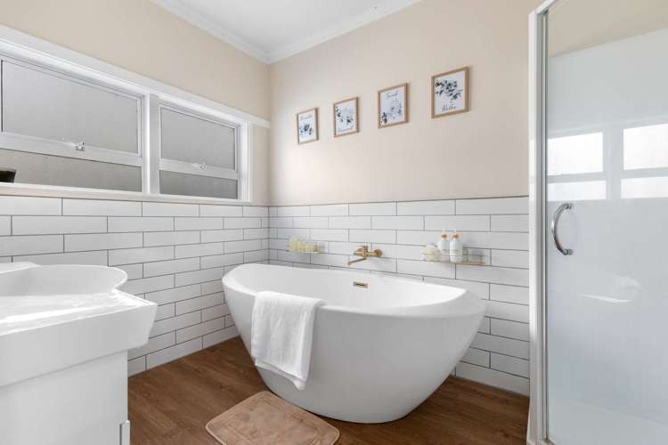 3 Laingrange Place Laingholm_32