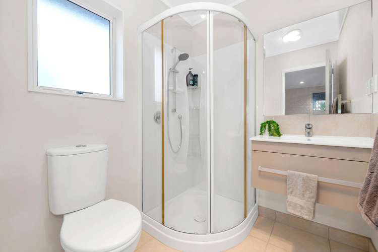 2/32 Glanworth Place Dannemora_14