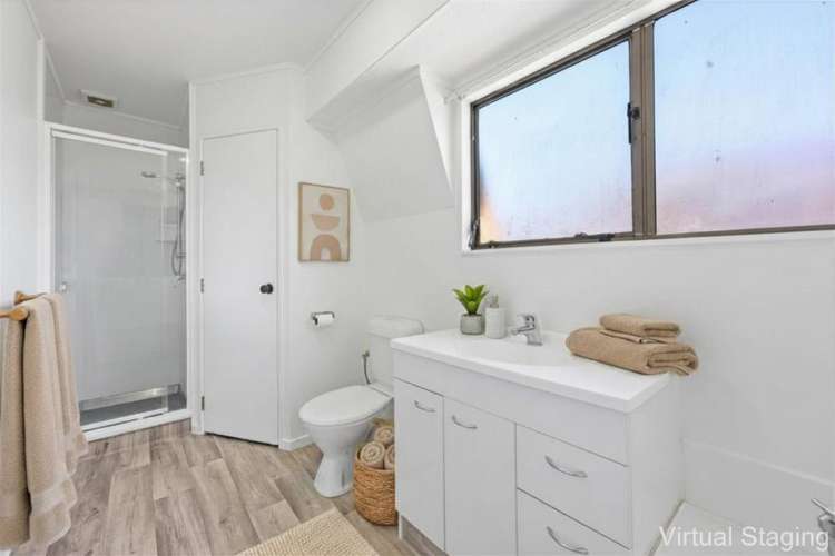 2/33 Curacao Place Half Moon Bay_9