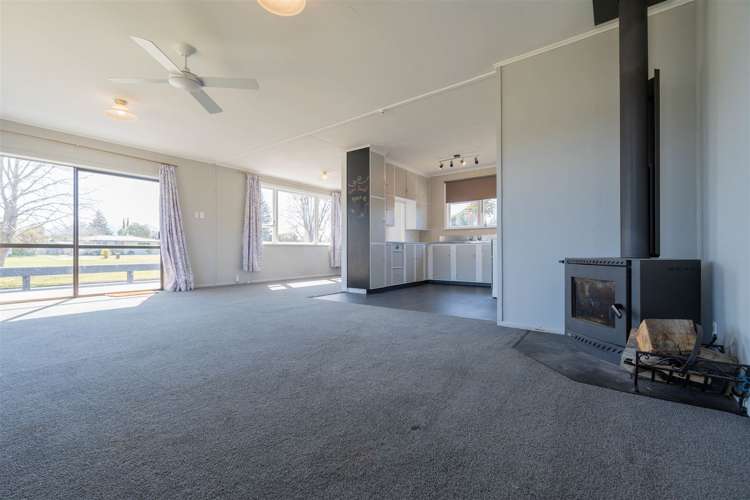 26 Mararoa Drive Manapouri_4