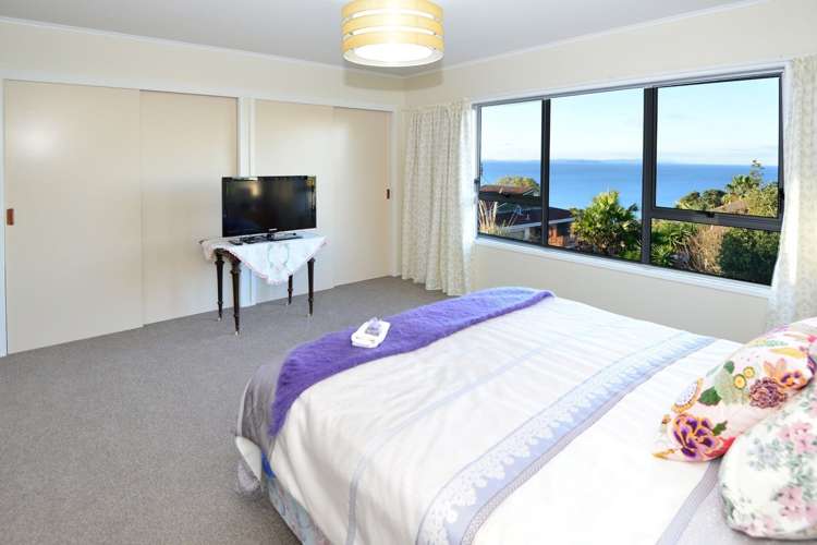 98 Vipond Road Stanmore Bay_13