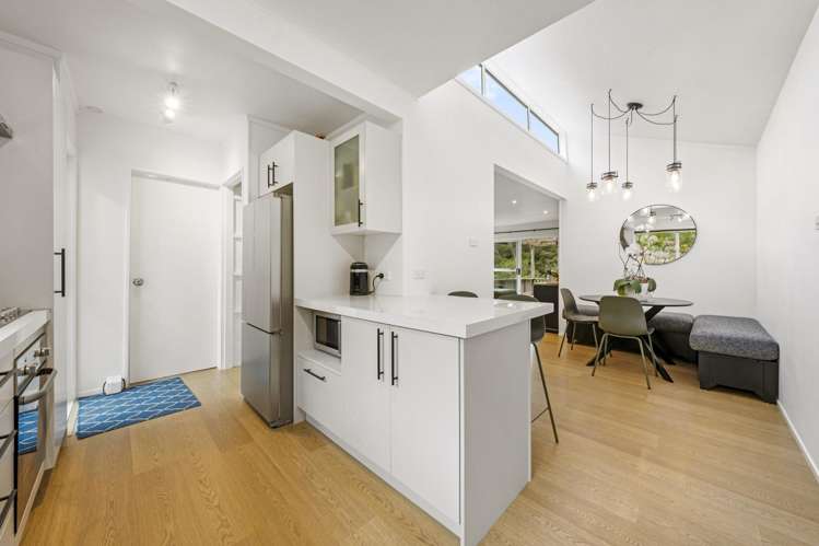 6 Selwyn Avenue Glen Eden_13