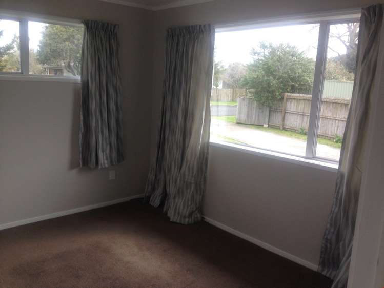 44 Tabitha Crescent Henderson_5