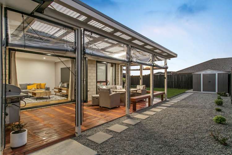 98 Twin Parks Rise Papakura_7