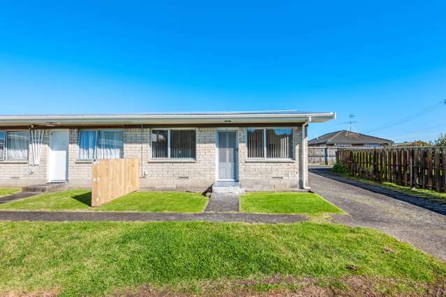 Renovated Corner Gem – No Body Corp Fees!