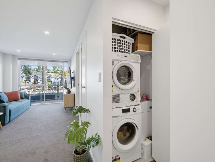 6/17 Link Crescent Stanmore Bay_15