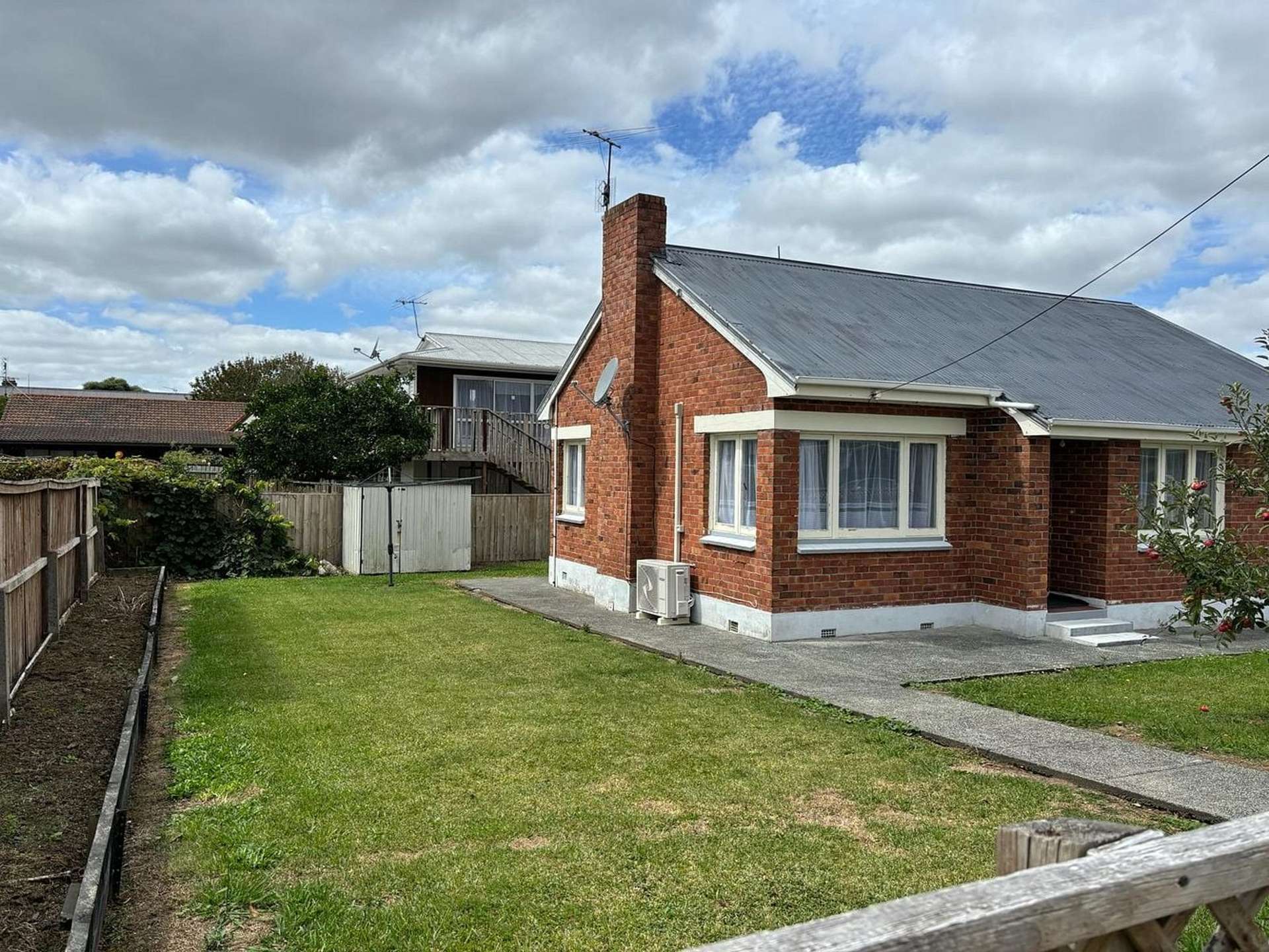 1/8 King Edward Avenue Papakura_0