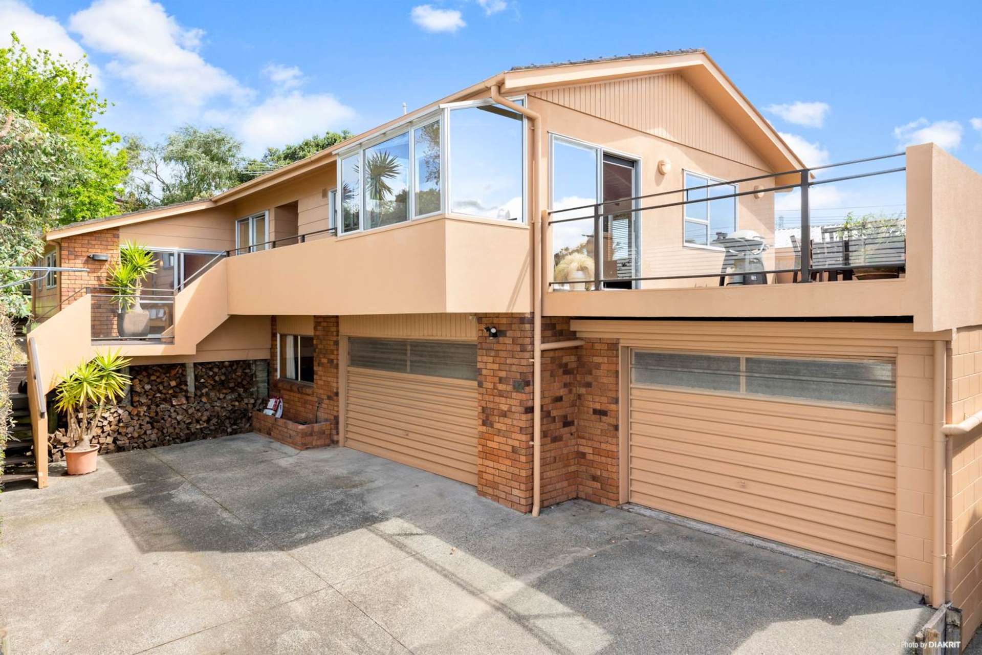 2/570 Beach Road Rothesay Bay_0