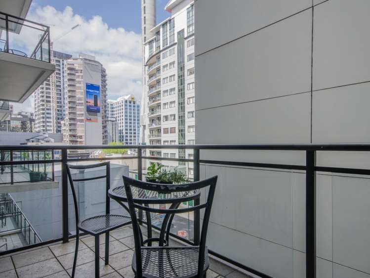 717/22 Nelson Street Auckland Central_5