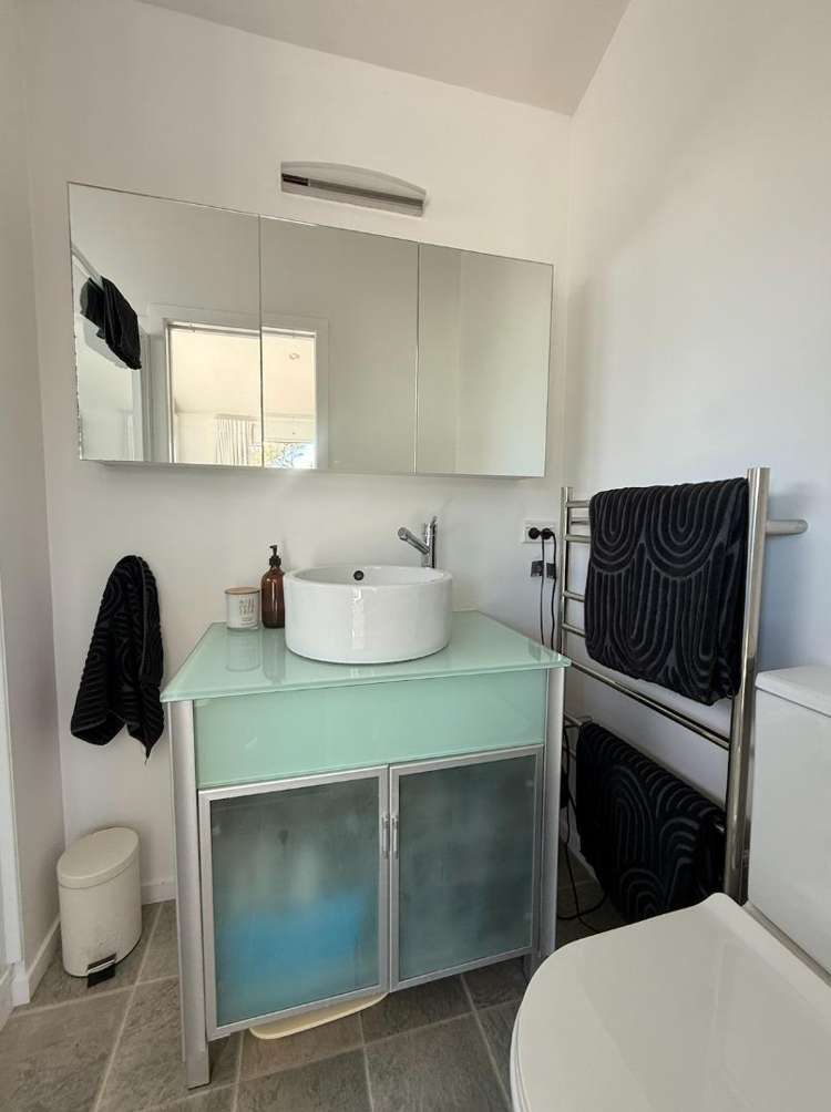 57A Aeroview Drive Beach Haven_19