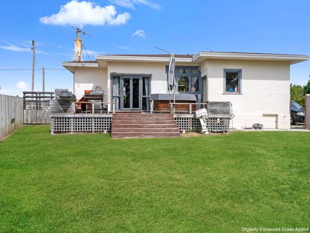 'Become part of the  District'