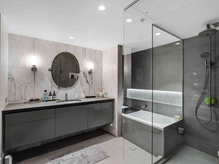 301/121 Customs Street West 10015_11