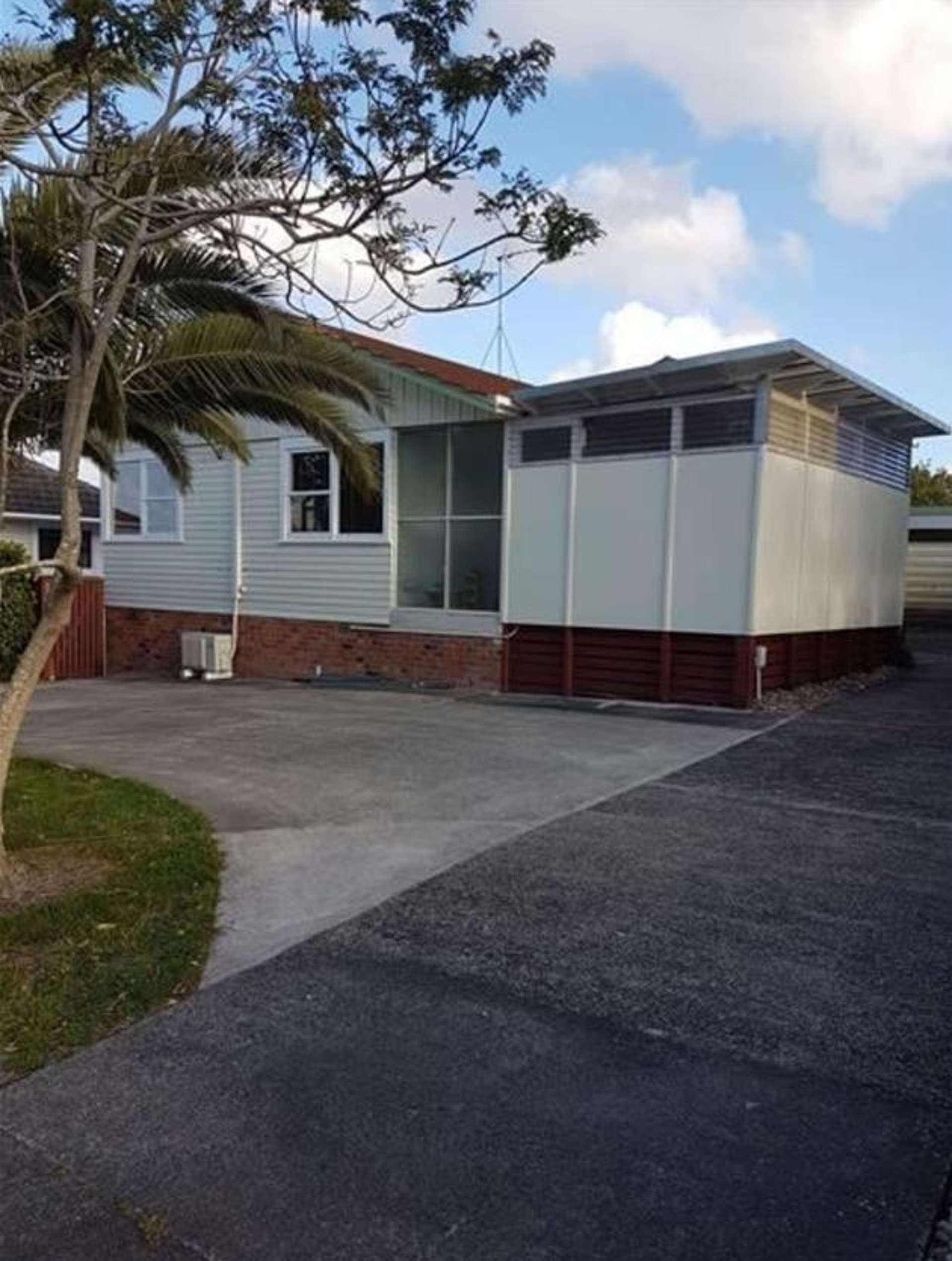 55 Divich Ave Te Atatu South_0