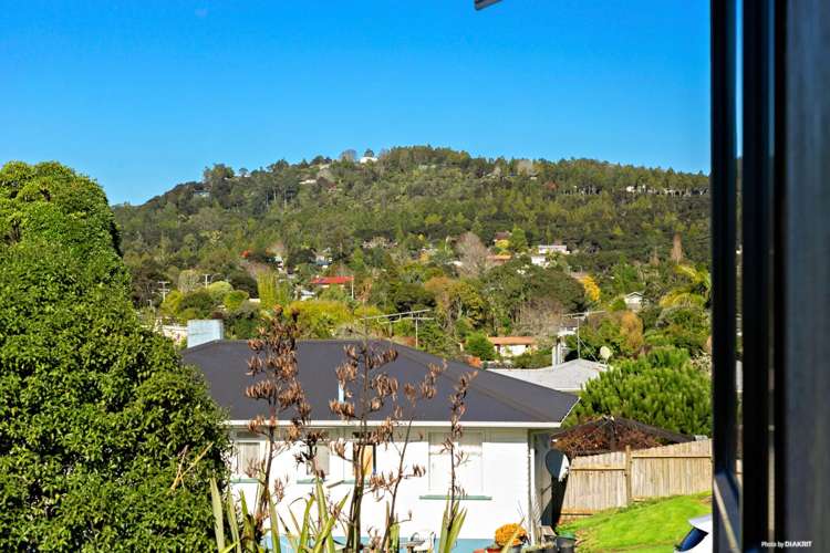 12 Tagor Street Glen Eden_15