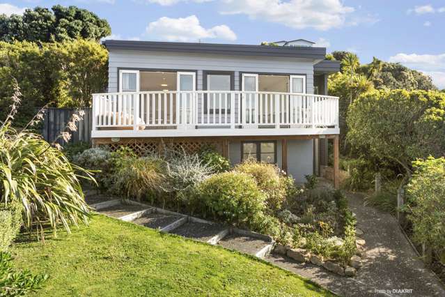 22 Tai Paku Paku Road Karaka Bays_1