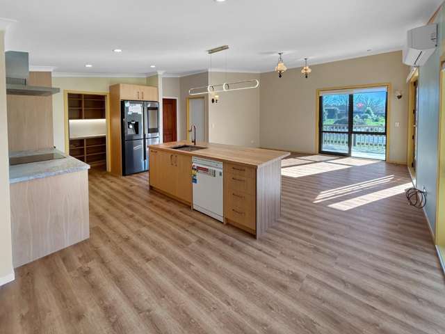 273 Peake Road 11373_3