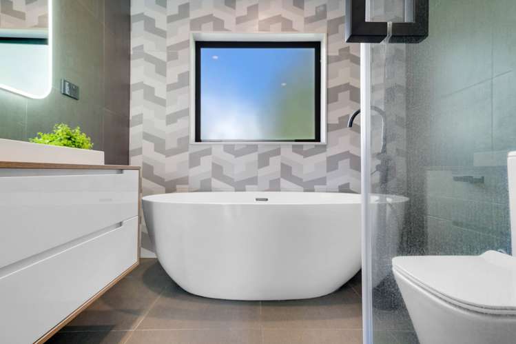 6 Arataki Views Way Glen Eden_20