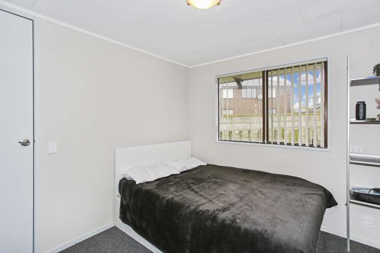 608c Massey Road Mangere_17