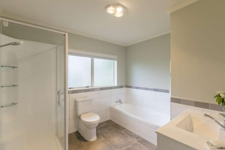 100 Michael Road Paraparaumu Beach_13