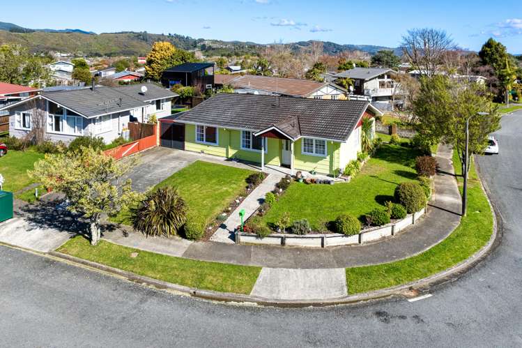 2 Akron Grove Totara Park_14