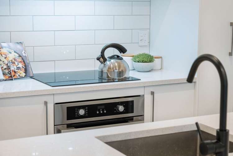 23j Hendry Avenue Hillsborough_15