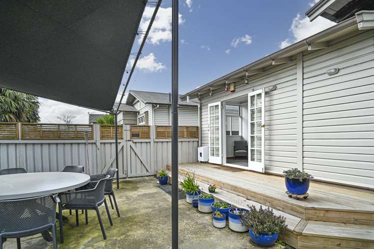 301 Park Road North Parkvale_24