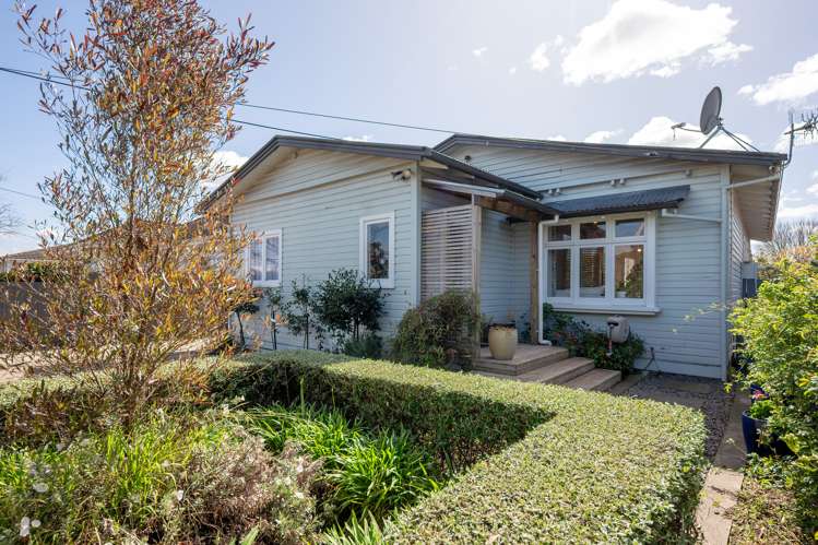 609 Frederick Street West Mahora_19