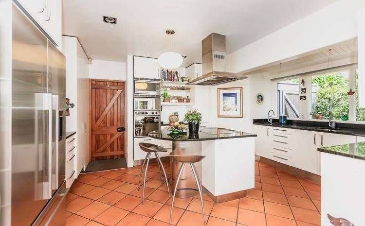 93 Tio Tio Road Seatoun_7