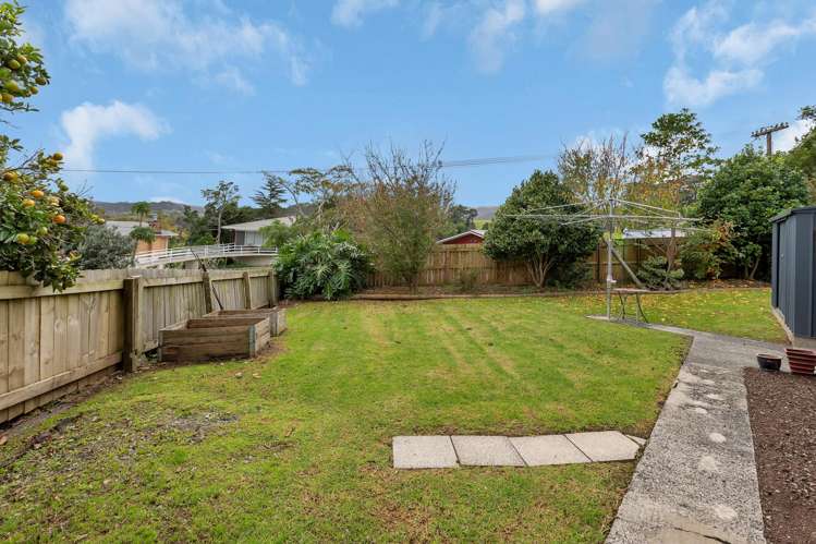 31 Clotworthy Crescent Onerahi_15